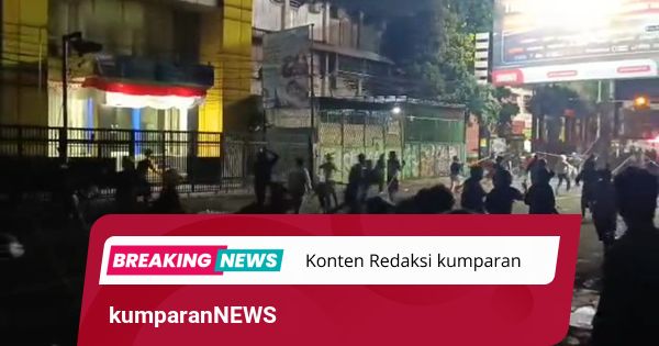 Kerusuhan di Pondok Gede, Bentrok Antar Warga Pecah di Pasar Pondok Gede