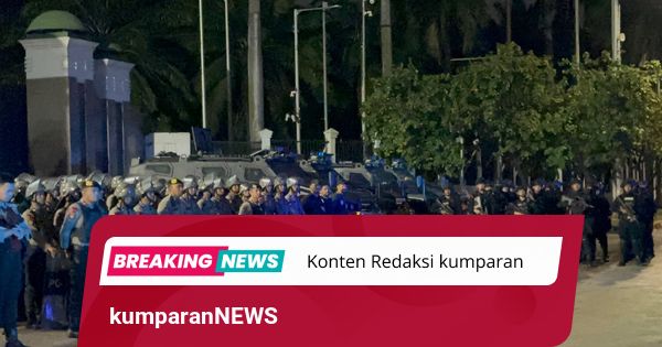 Foto Patroli Besar: Mako Brimob Kwitang hingga Kawasan DPR Tampak Kondusif