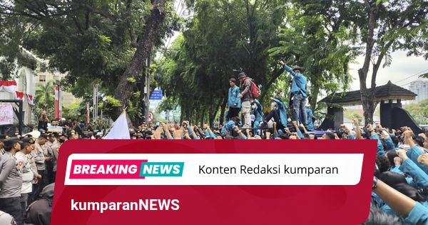 Mahasiswa Kembali Demo di DPRD Sumut, Tuntut Sahkan RUU Perampasan Aset