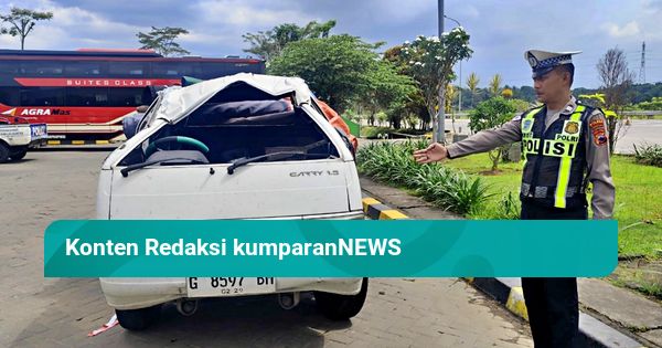 Ngebut di Tol Ungaran, Sopir Pikap Tewas Akibat Kecelakaan Tunggal
