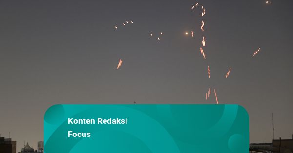 Konten YouTube: Begini Penampakan Rudal Balistik Iran yang Hujani Israel