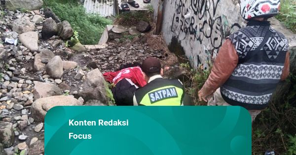 Konten TikTok: Aksi Remaja Jalan Pagi di Rel Kereta Brebes Berujung Maut
