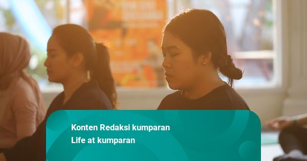 kumparan Ajak Karyawan Rehat Sejenak Lewat Sesi Yoga dan Sound Healing