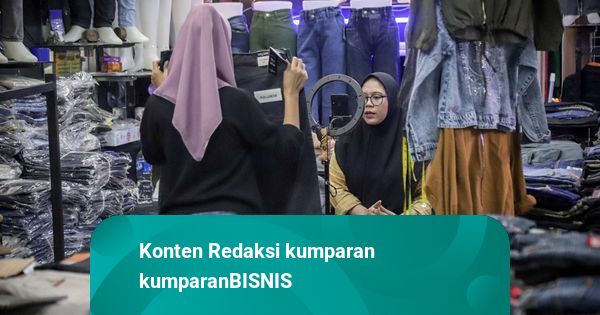 Ekonomi Pasar Tanah Abang Tumbuh Lagi, Live Streaming Jadi Ladang Cuan Baru | kumparan | Opsitek-1