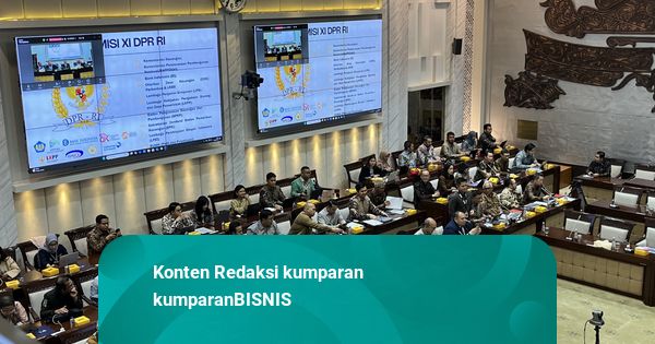 Komisi XI DPR Rapat Tertutup dengan Menteri BUMN dan CEO Danantara