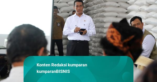 Dapat Laporan Pupuk Langka-Bawang Ilegal dari Mahasiswa, Mentan Ambil Tindakan