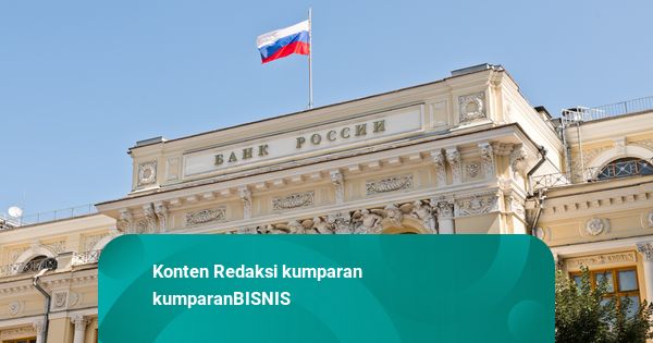 Ekonomi Melambat, Bank Sentral Rusia Pangkas Suku Bunga Acuan