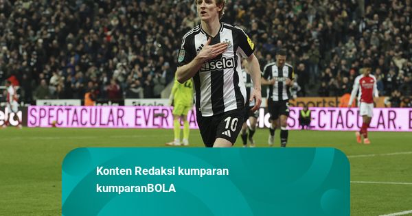 Rumor: Barcelona Datangkan Anthony Gordon dari Newcastle United