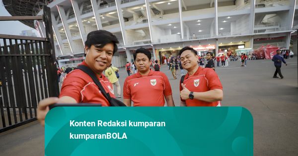Foto: Antusiasme di GBK saat Final Indonesia vs Vietnam pada Piala AFF U-23