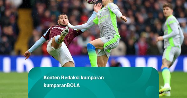 Foto: Gol Tunggal Matty Cash Bawa Aston Villa Tekuk Manchester City