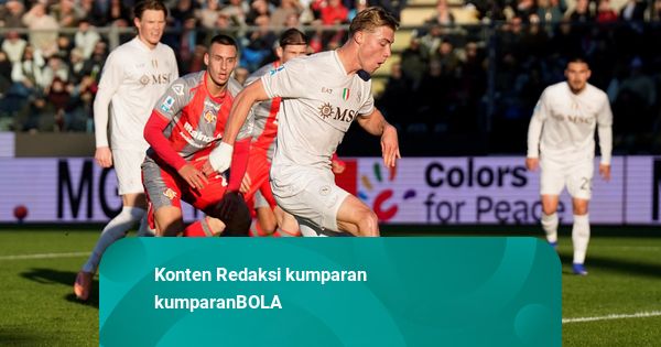 Hasil Liga Italia: Rasmus Hojlund Gemilang, Napoli Tekuk Cremonese