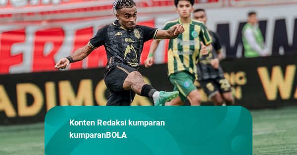 Super League: Hujan Gol Tercipta, Malut United Hantam PSBS 6-2