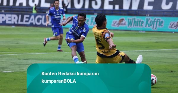 Super League: Dihiasi Kartu Merah, Persib Tekuk Persija & Jadi Juara Paruh Musim
