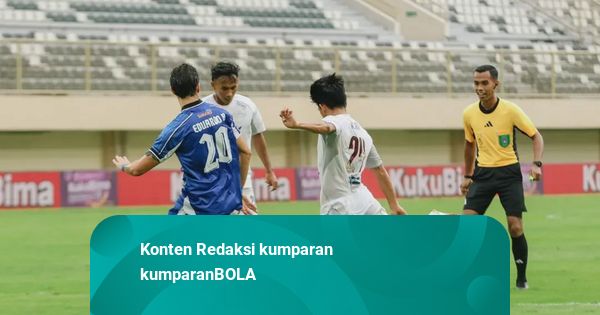 Super League: PSM Bungkam PSBS, Semen Padang Tekuk Persita via Gol Menit Akhir