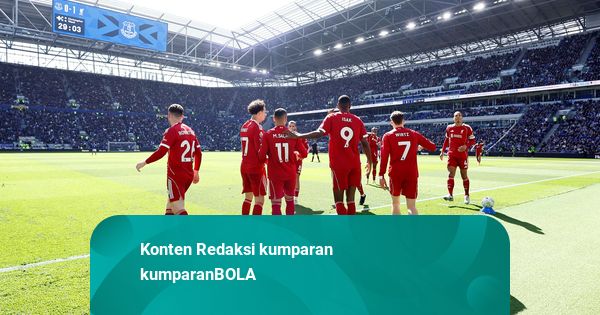 Foto: Liverpool Amankan Tiga Poin dari Markas Everton