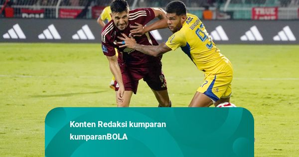 Foto: Drama Gol Menit Akhir, Persib Kalahkan PSM
