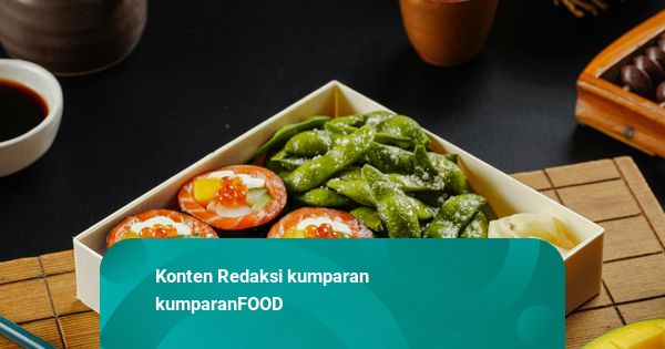 Segar dan Unik, Sensasi Nyobain Sushi Buah Mangga dan Stroberi