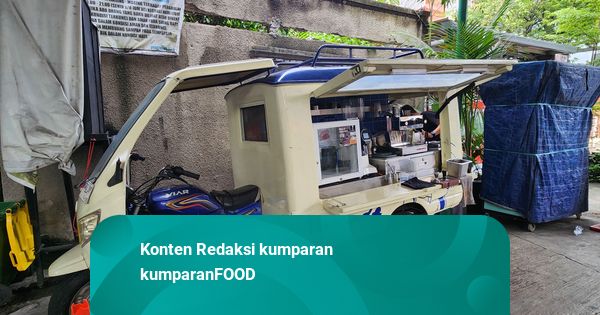 Coffee Truck Unik yang Suka Pindah-pindah Ini Punya Java Latte Enak!