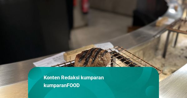 Antre 2 Jam Lebih demi Nyobain Hamburg Steak Viral Jepang yang Ada di PIM 5