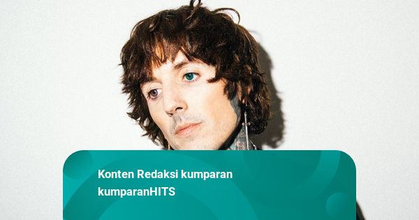 Vokalis BMTH Alami Gegar Otak Ringan Usai Kena Lempar HP Saat Konser