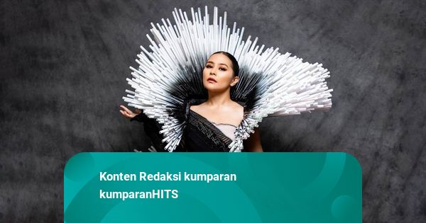 Prilly Latuconsina Umumkan Mundur dari Sinemaku Pictures