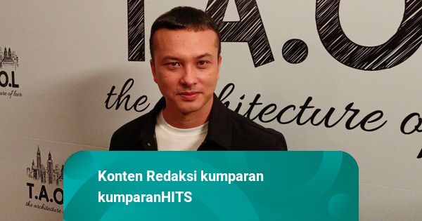 Cerita Nicholas Saputra Lihat Pesawat Terbakar dan Meledak