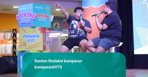 Podcast Seminggu Pecahkan Tawa Pengunjung di Weekend Seru kumparan