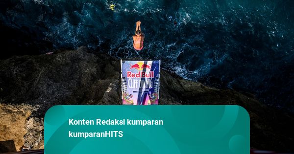 Harmoni Tri Loka Warnai Platform Red Bull Cliff Diving Bali 2026