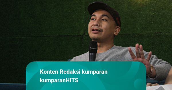 Raditya Dika Ajak Generasi Muda Temukan Jati Diri Lewat Skill dan Cerita