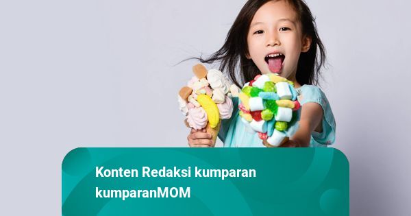 Tak Melulu karena Makanan Manis, Ini 5 Penyebab Lain Karies pada Gigi Anak
