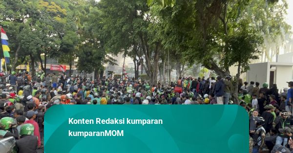 Cara Jelaskan Demonstrasi pada Anak dan Kenapa Ada yang Meninggal Dunia