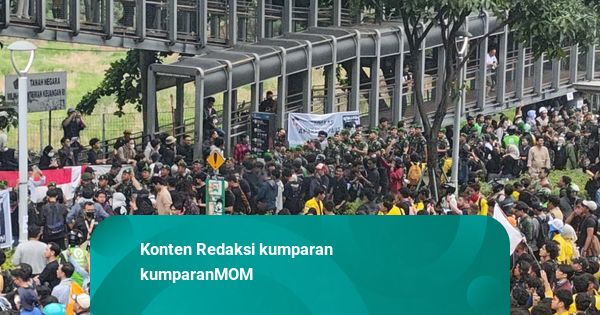 Anak Bertanya soal Demo? Ini Tips Menjelaskannya dari Psikolog