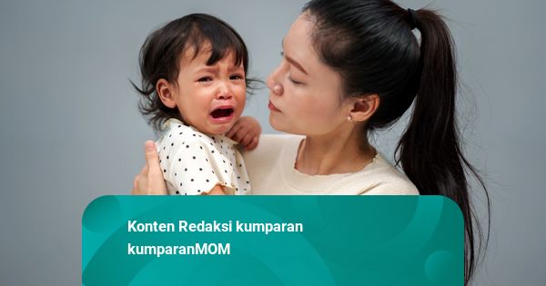 Balita Menangis dan Tak Mau Pisah dengan Orang Tuanya, Bagaimana Menyikapinya?