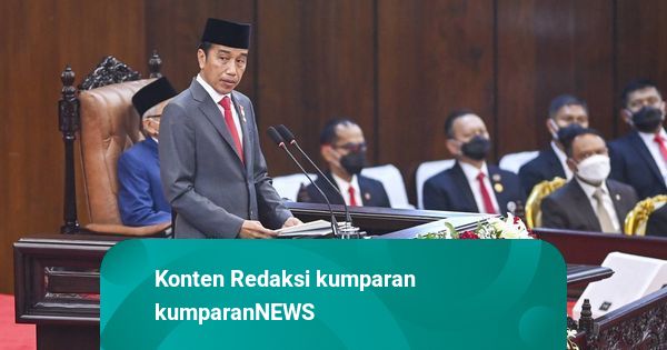 Jokowi Tiba di DPR Pakai Jas Formal Jelang Penyampaian RAPBN 2025