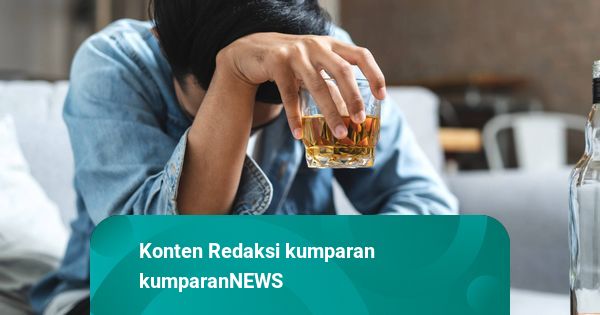 Lurah & ASN di Kendari Digerebek Warga saat Pesta Miras Bareng Wanita di Kantor