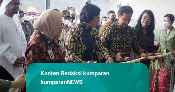 Foto: Menkes Budi Gunadi Resmikan Gedung RSCM Kanigara | kumparan.com