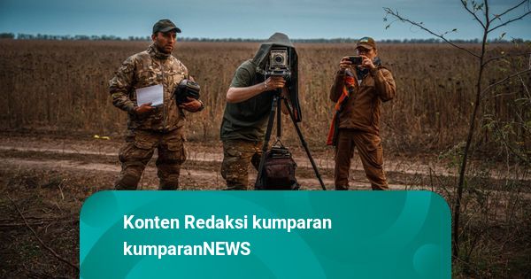 mobagu138 Tips Fotografi: Merasakan Kamera Format Besar di Tengah Invasi Rusia ke Ukraina - kumparan.com