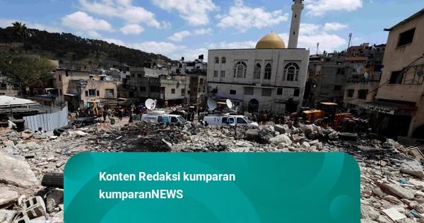 Seorang Jurnalis Tertembak saat Liput Demonstrasi Warga Palestina di Tepi Barat