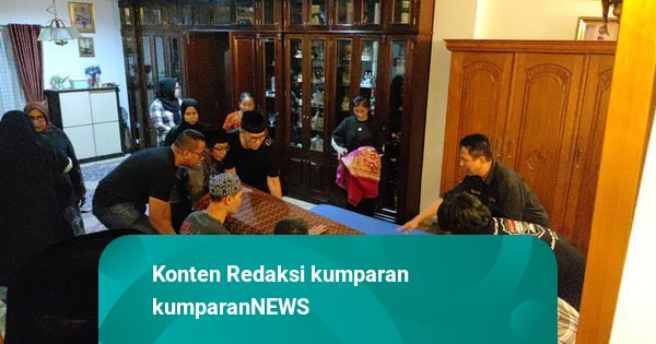 Keluarga Sebut Salim Said Sempat Keluar Masuk ICU di RSCM Sebelum ...