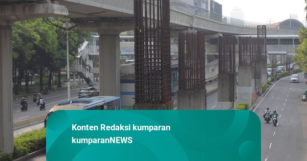 Tiang Monorel Dibongkar Pagi Ini, Berikut Rekayasa Lalin di Jalan Rasuna Said
