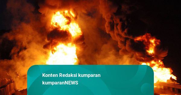 Truk Milik TNI AD Terbakar di Tol Gempol Pasuruan