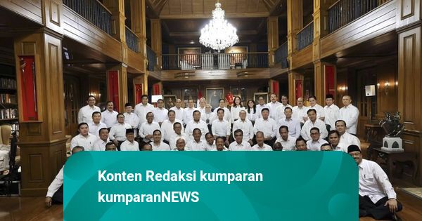 Momen Budi Gunawan Berfoto di Antara Calon Menteri di Kabinet Prabowo-Gibran