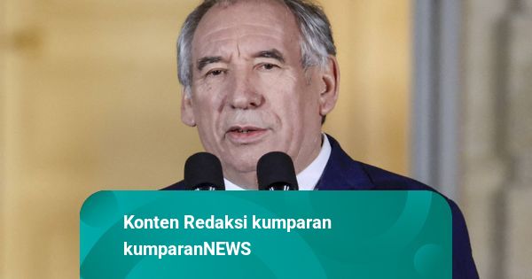 Francois Bayrou Tak Lolos Mosi Tak Percaya, Macron Segera Cari PM Baru
