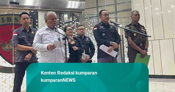 Kejagung Jerat 3 Tersangka Kasus Pengadaan Satelit: Purnawirawan TNI-CEO Navayo