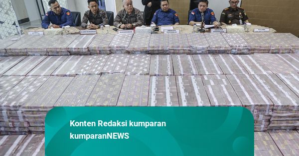 Foto: Tumpukan Duit Rp 479 Miliar Hasil Sitaan Kasus TPPU Duta Palma