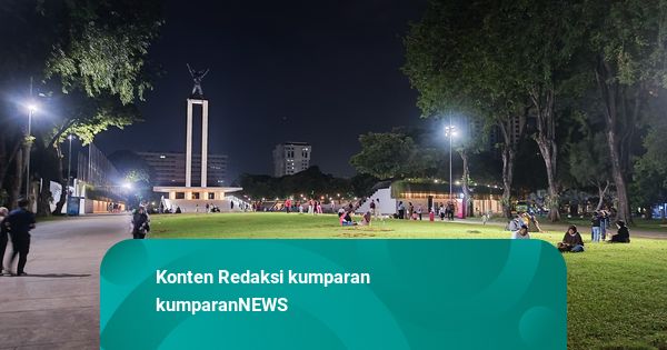 Cerita Warga Jakarta Nikmati Malam di Taman untuk Habiskan Libur Panjang