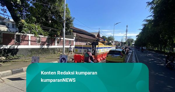 Jalan Rusak di TB Simatupang Rampung Diperbaiki, Lampu Jalan Kini Menyala Lagi