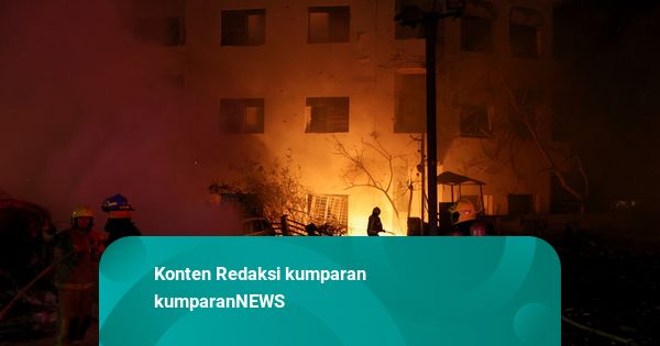 Saling Serang dengan Iran Bikin Israel Tutup Wilayah Udara, 42 WNI Terdampar