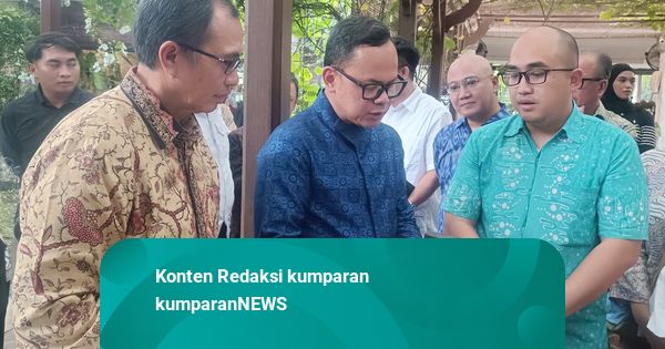 Wamendagri: Sampah Jadi Masalah yang Bikin Pusing Kepala Daerah Selain Ormas