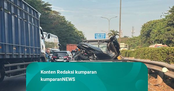 Ada Mobil Terbakar, Tol JORR Arah Bekasi Macet 2 Km